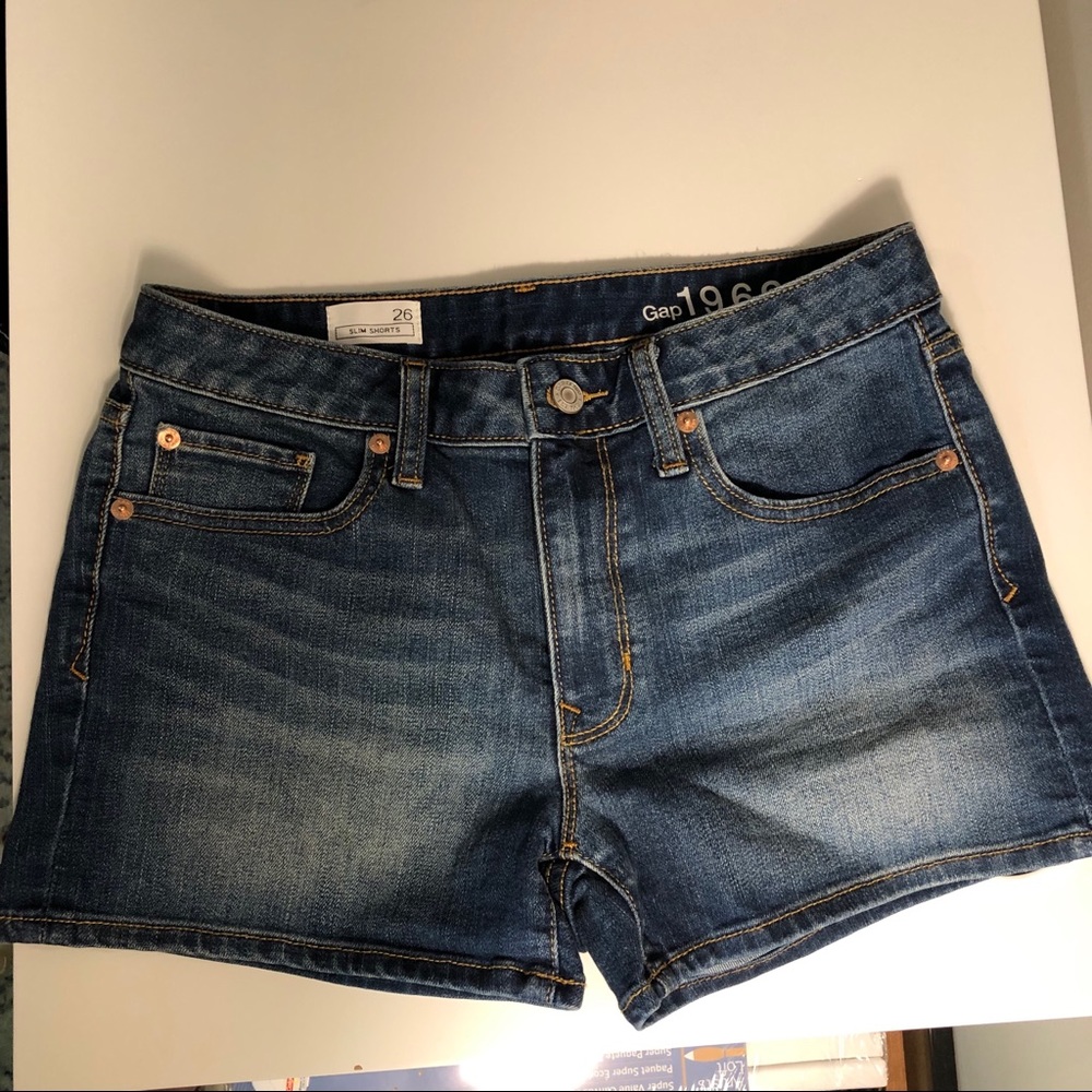 Gap Jean Shorts - Picture 1 of 3